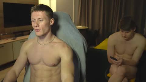 Snapshot of _sopranos_ chatting on 10.28.25 OLIVERpvt is open online show from 10.28.25