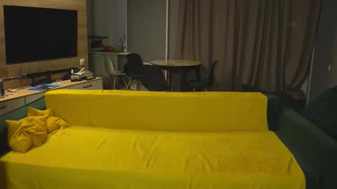 Snapshot of _sopranos_ chatting on 11.04.25 OLIVERpvt is open online show from 11.04.25