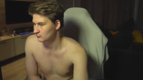 Snapshot of _sopranos_ chatting on 11.17.25 OLIVERpvt is open online show from 11.17.25