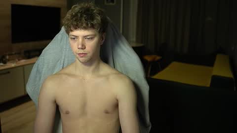 Snapshot of _sopranos_ chatting on 02.03.26 OLIVERpvt is open online show from 02.03.26