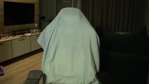 Snapshot of _sopranos_ chatting on 02.05.26 OLIVERpvt is open online show from 02.05.26