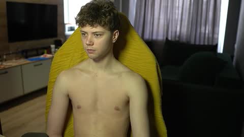 Snapshot of _sopranos_ chatting on 03.14.26 OLIVERpvt is open online show from 03.14.26