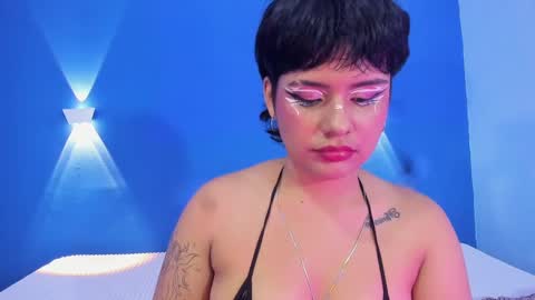 V E N U S online show from 03.10.25