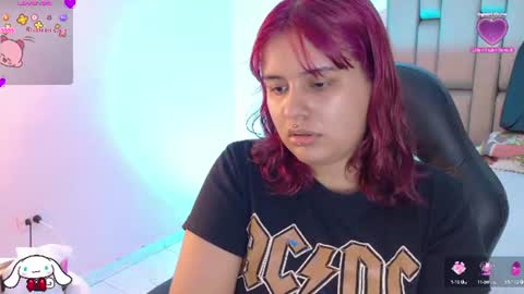 Snapshot of _sowy_venus_ chatting on 07.04.26 V E N U S online show from 07.04.26