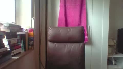 Snapshot of _squirty_pussyyy_ chatting on 06.04.26 Melisa online show from 06.04.26