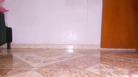 Snapshot of _ssusy_ chatting on 11.08.25 susy online show from 11.08.25