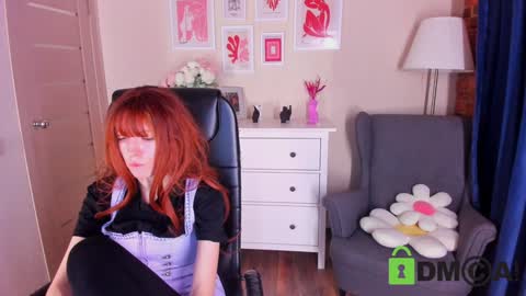 Snapshot of _suunbeam_ chatting on 01.30.25 Sun online show from 01.30.25