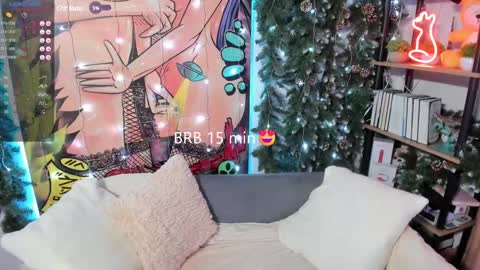 Snapshot of _sweetie_fox_ chatting on 12.23.24 Kati online show from 12.23.24