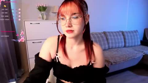 _sweetiemary_ online show from 03.29.26
