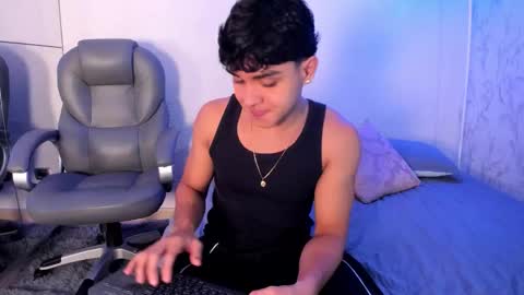 Snapshot of _taylorblack chatting on 02.05.26 _taylorblack online show from 02.05.26