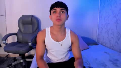 Snapshot of _taylorblack chatting on 02.06.26 _taylorblack online show from 02.06.26