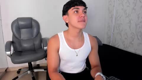 Snapshot of _taylorblack chatting on 02.23.26 _taylorblack online show from 02.23.26