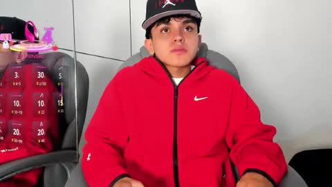 Snapshot of _taylorblack chatting on 03.12.26 _taylorblack online show from 03.12.26