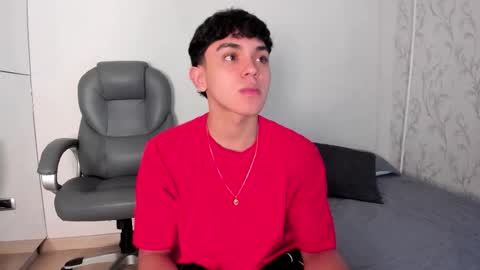 Snapshot of _taylorblack chatting on 03.20.26 _taylorblack online show from 03.20.26