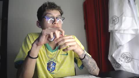 Thomas online show from 12.22.24