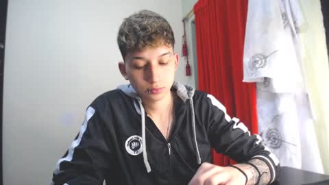 Thomas online show from 01.12.25