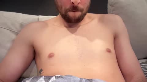 Snapshot of _ur_happy_meal chatting on 02.22.25 DJ online show from 02.22.25