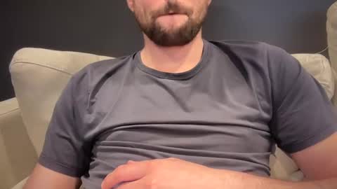 Snapshot of _ur_happy_meal chatting on 02.24.25 DJ online show from 02.24.25