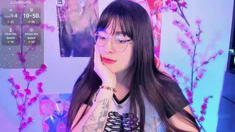     online show from 11.07.25