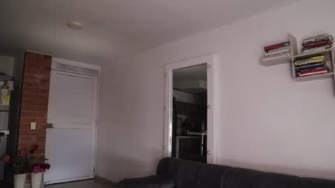 Anastasia Vahos online show from 07.06.26