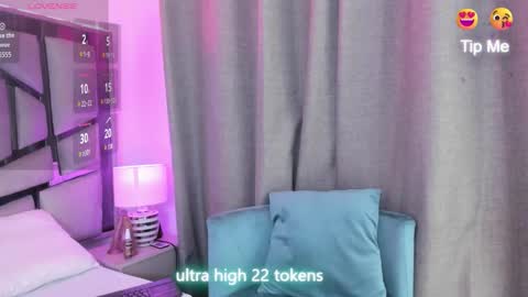 _valeria_saenz_ online show from 02.13.26