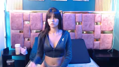 _valery34_ online show from 04.23.26
