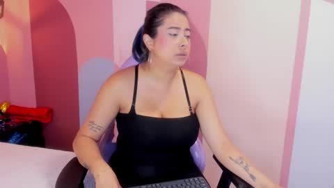 _valeryboobs_ online show from 04.15.26