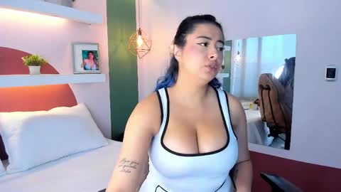 _valeryboobs_ online show from 05.26.26