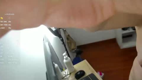 Snapshot of _victoria_collins chatting on 03.09.25 Sol online show from 03.09.25