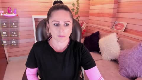 Snapshot of _victoria_collins chatting on 01.05.26 Sol online show from 01.05.26