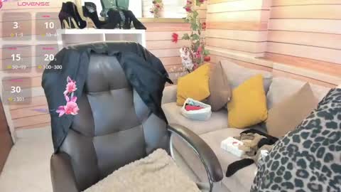 Sol online show from 04.25.26