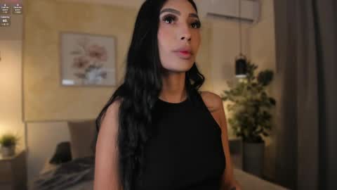 Victoria online show from 05.21.26