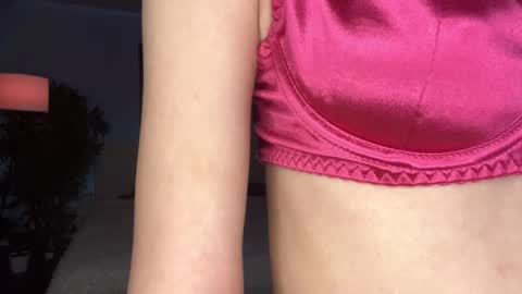 Snapshot of _wide_eyed_ chatting on 12.21.25 _wide_eyed_ online show from 12.21.25