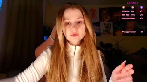 Snapshot of _witch__ chatting on 02.10.26 Enni online show from 02.10.26