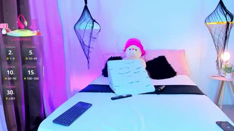 Snapshot of _xynara_owo chatting on 01.17.26 Xynara online show from 01.17.26