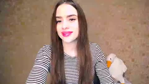 Snapshot of _your_fantasy_girl chatting on 02.13.25 Alisa online show from 02.13.25