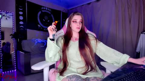 Roxy online show from 01.11.25