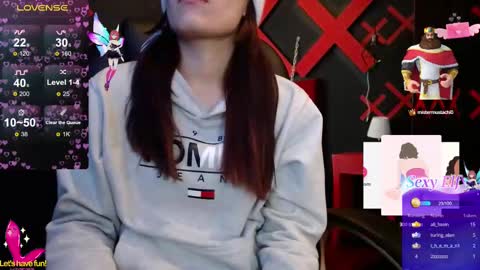 Snapshot of _yuyi chatting on 03.07.25 Yuyi online show from 03.07.25