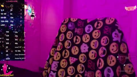 Yuyi online show from 11.12.25