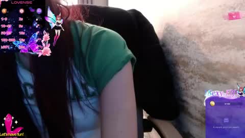 Yuyi online show from 06.03.26