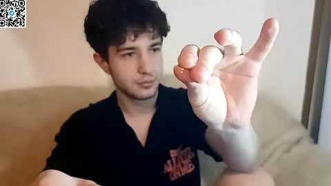 Snapshot of _zanex chatting on 04.17.26 Oleg online show from 04.17.26