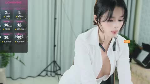 Snapshot of _zizi_ chatting on 03.06.25 _zizi_ online show from 03.06.25