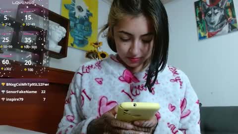 Zoe  online show from 02.25.25