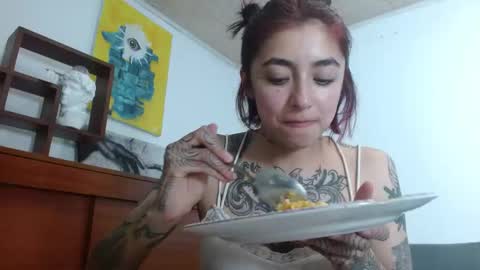 Zoe  online show from 09.13.25