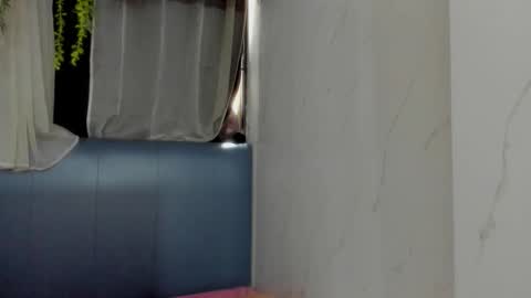 _zoecooper online show from 03.04.26