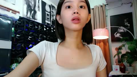 Lovely Yana  online show from 04.25.26