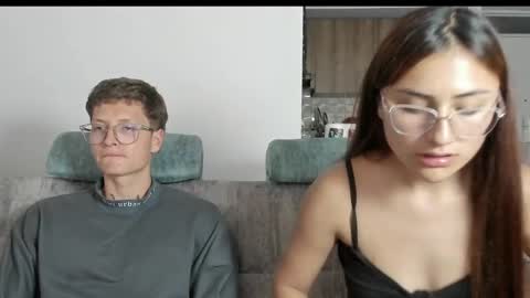 A Sexy Couple online show from 02.17.25
