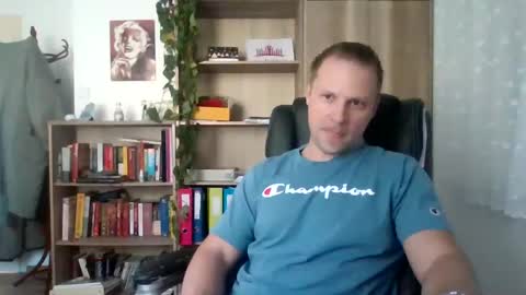 Snapshot of aaaandzzz chatting on 03.02.25 Long distance cumshot online show from 03.02.25