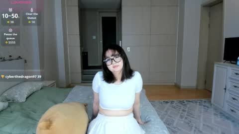 Ari online show from 04.11.26