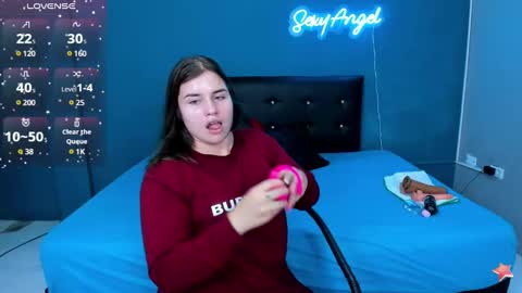 Snapshot of aabby_lee chatting on 12.17.24 Abby Lee online show from 12.17.24